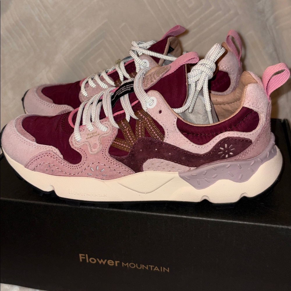 NWT Flower Mountain Yamano 3 Sneaker in Light Rose - Picture 11 of 15